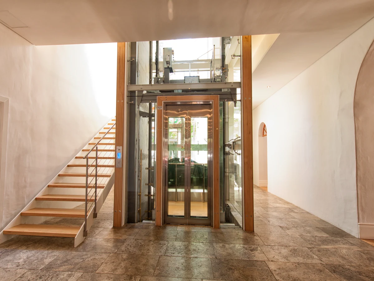 Oude Werf Hotel Vision Elevators project